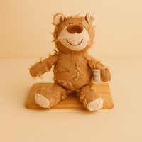 Plüsch Teddy Hundespielzeug mit Sound – Zahnpflege & Kauspielzeug für Hund - Nest & Nuzzle